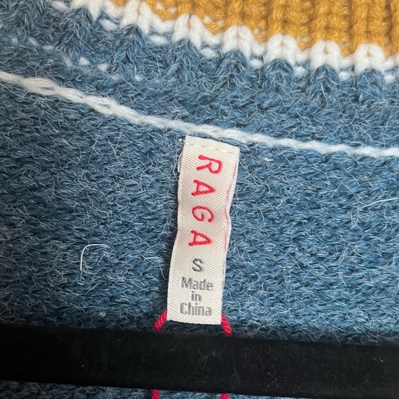 Raga Blue Multicolor Floral Embroidered Cardigan NWT Small - Picture 9 of 12